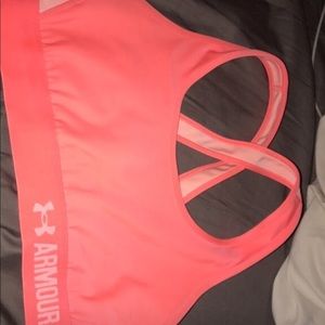 2 underarmour sports bras